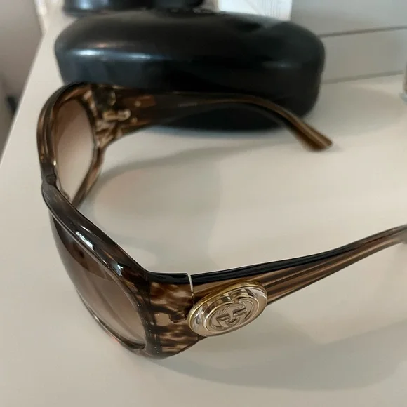 Gucci women sunglasses - Picture 2 of 2